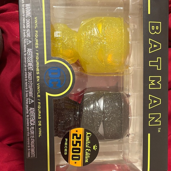 DC Batman Funko Hikari XS (1/2500 pcs.) - Picture 5 of 5